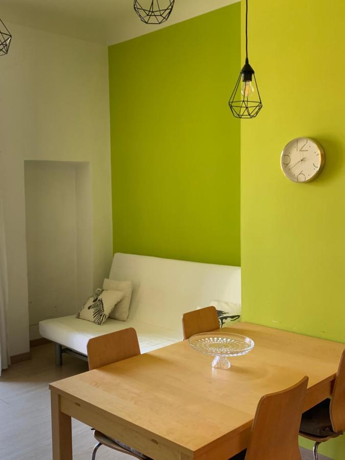 Ferienwohnung Palazzo Dei Tabacchi Bari Exterior foto