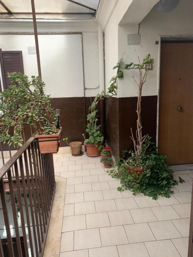 Ferienwohnung Palazzo Dei Tabacchi Bari Exterior foto