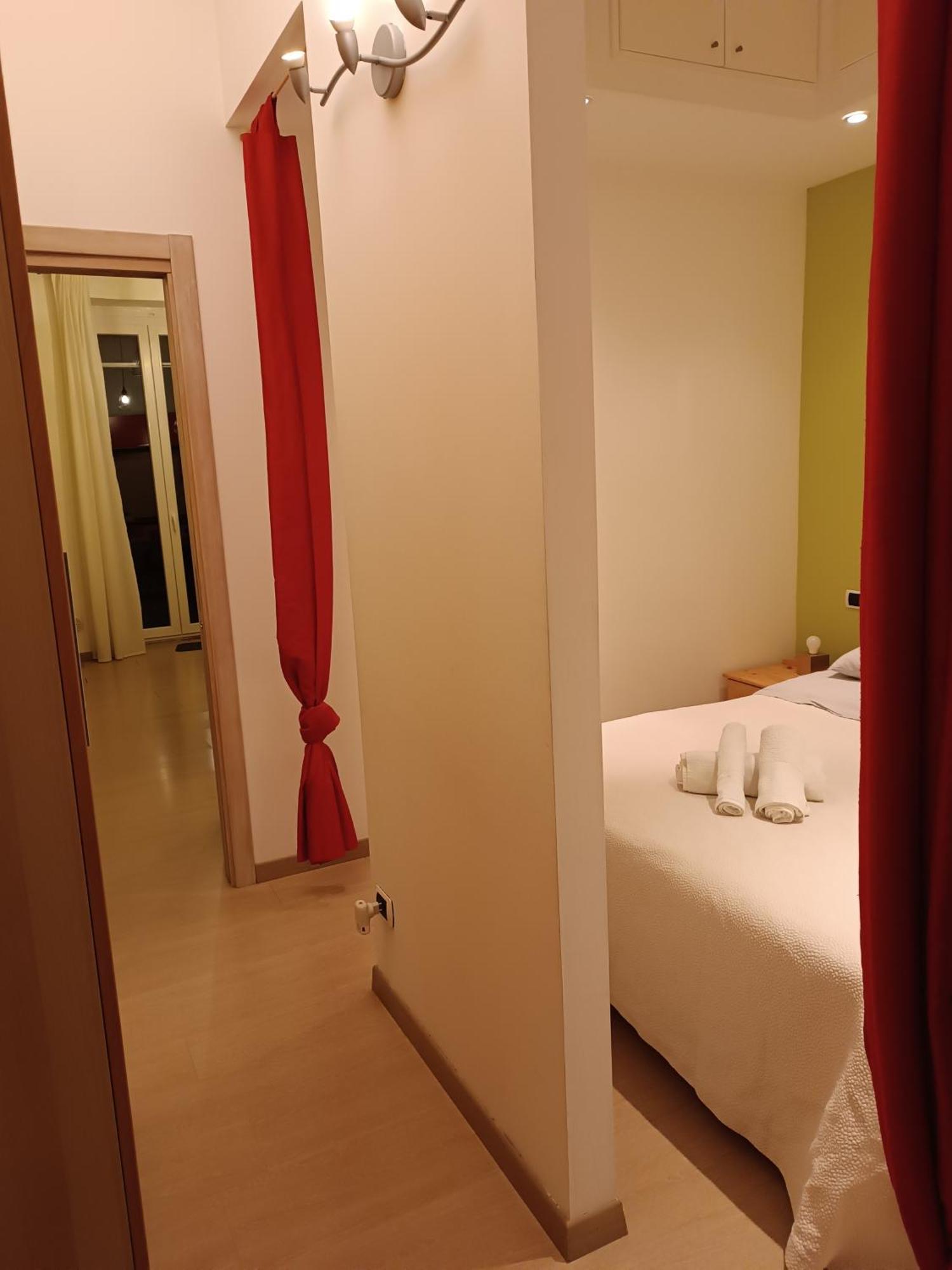 Ferienwohnung Palazzo Dei Tabacchi Bari Exterior foto